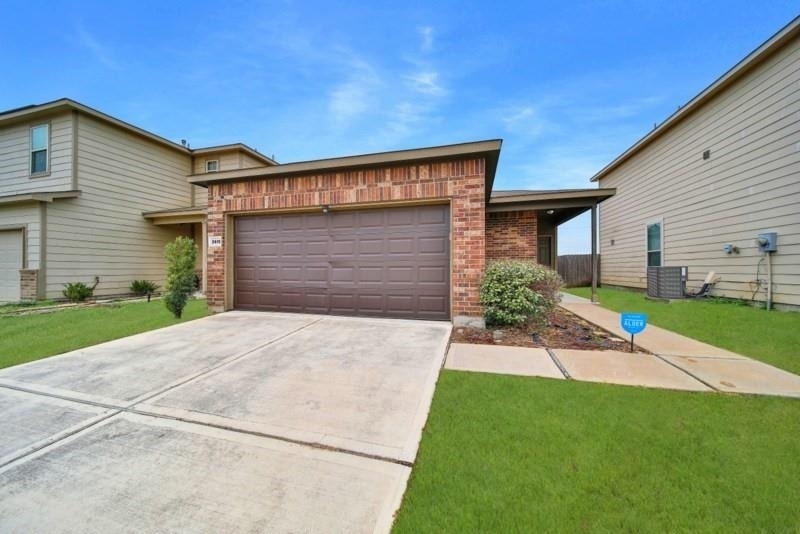 2619 Skyview Silver Drive - Photo 0