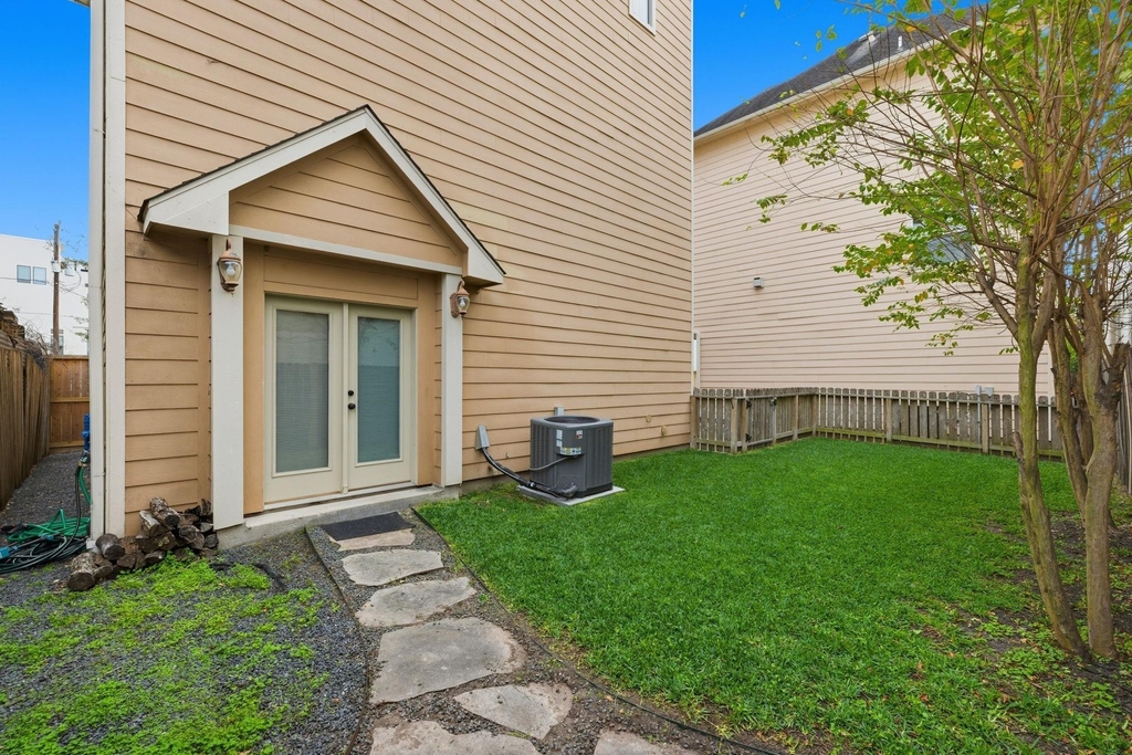 1714 Ovid Street - Photo 24
