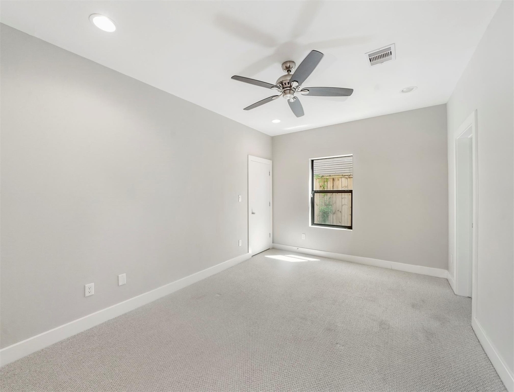 1607 Milby Street - Photo 11