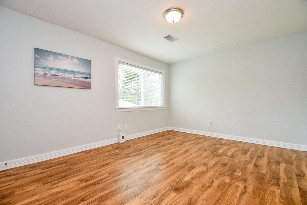 707 Thistlewood Drive - Photo 27