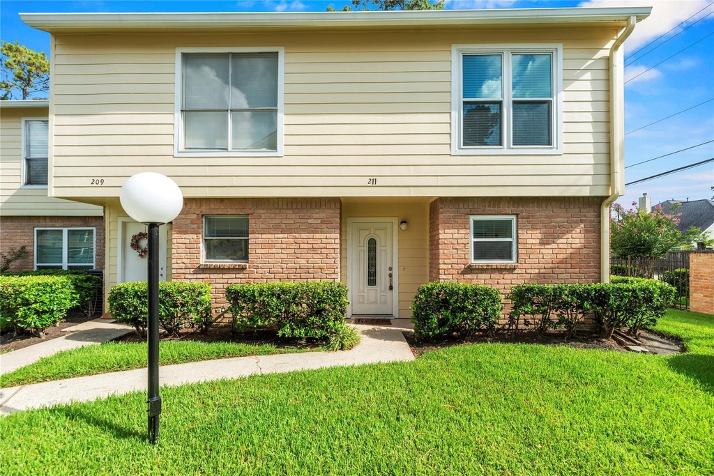 14515 Wunderlich Drive - Photo 0