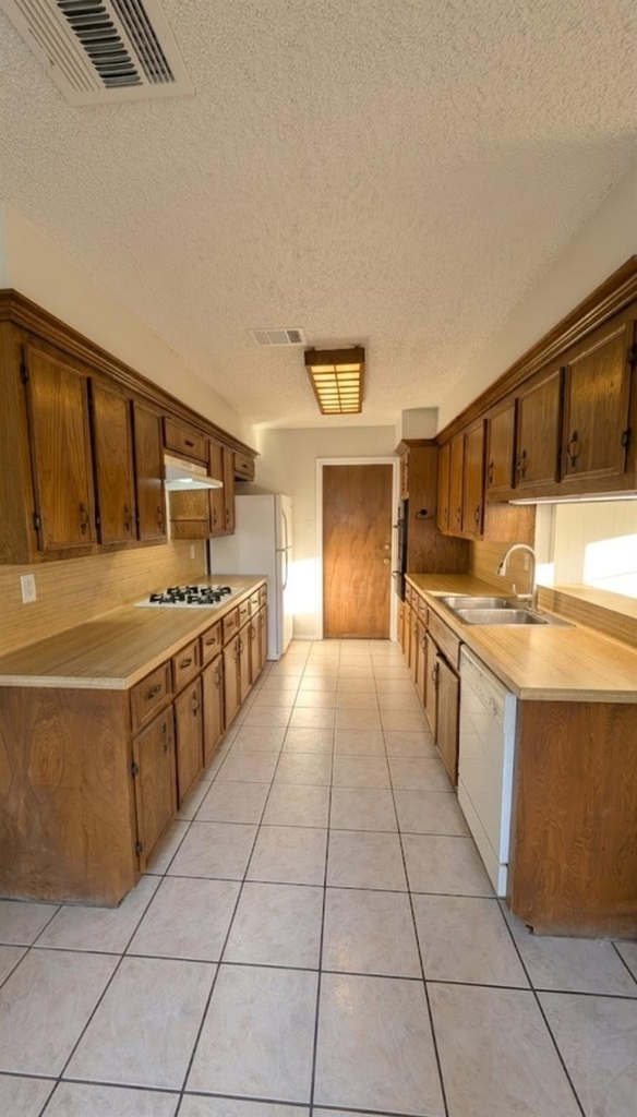 254 Evanston Street - Photo 4