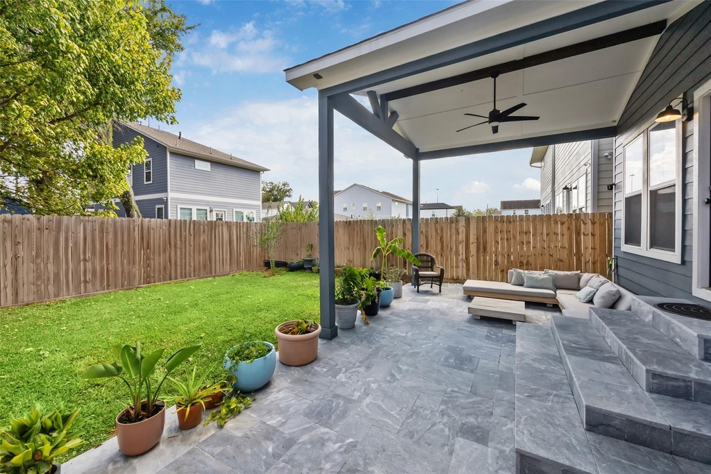 3404 Castor Street - Photo 2