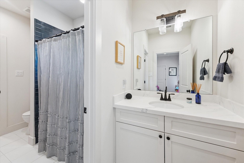 3404 Castor Street - Photo 19