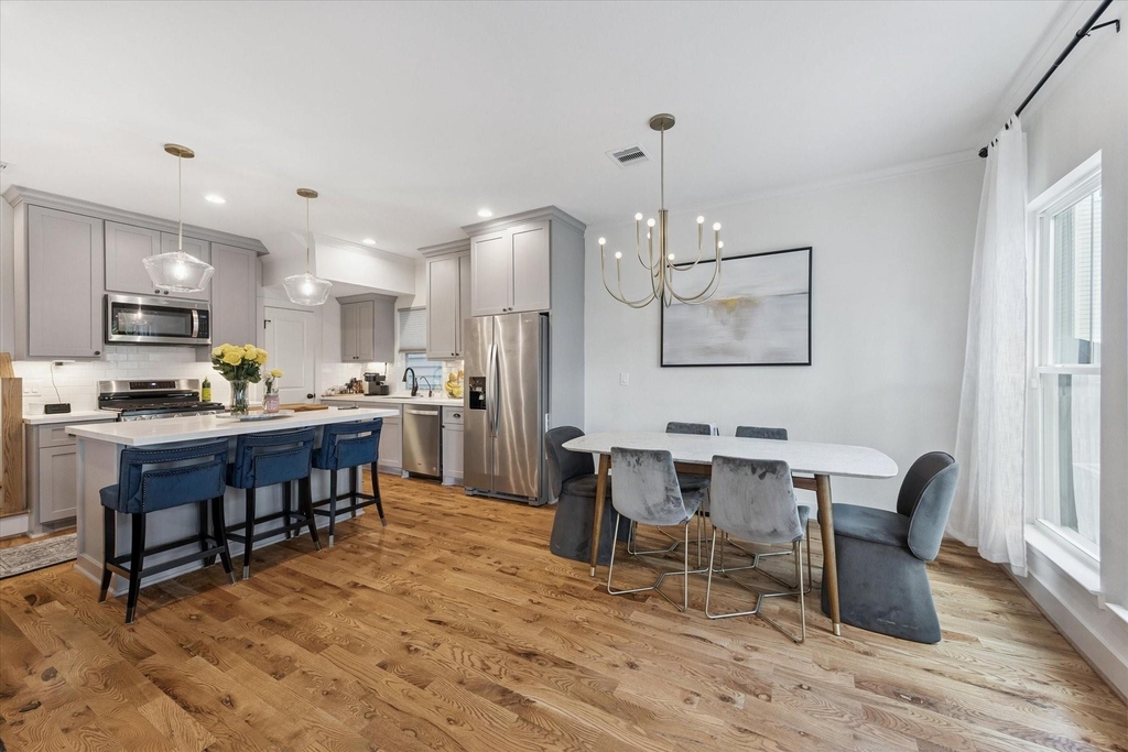 3404 Castor Street - Photo 6