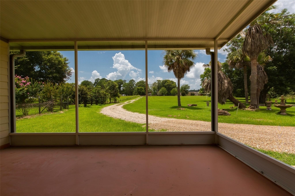 27014 Fm 2978 - Photo 2