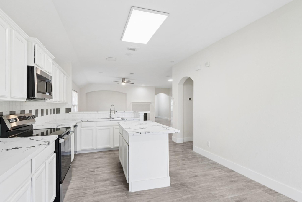 17910 Royal Gate Lane - Photo 9