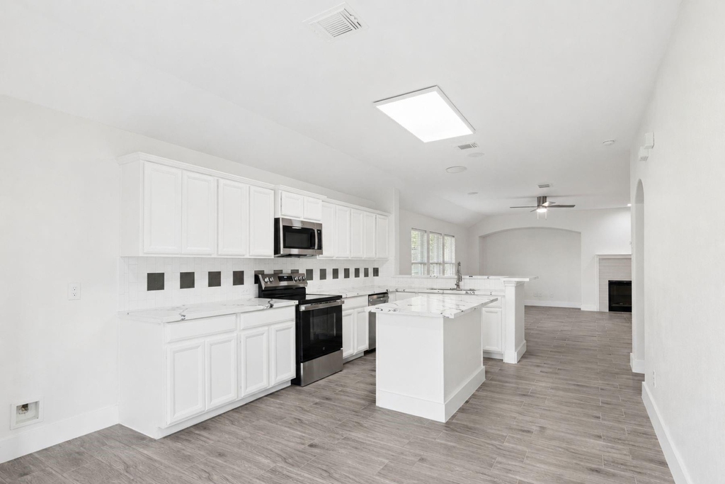 17910 Royal Gate Lane - Photo 10