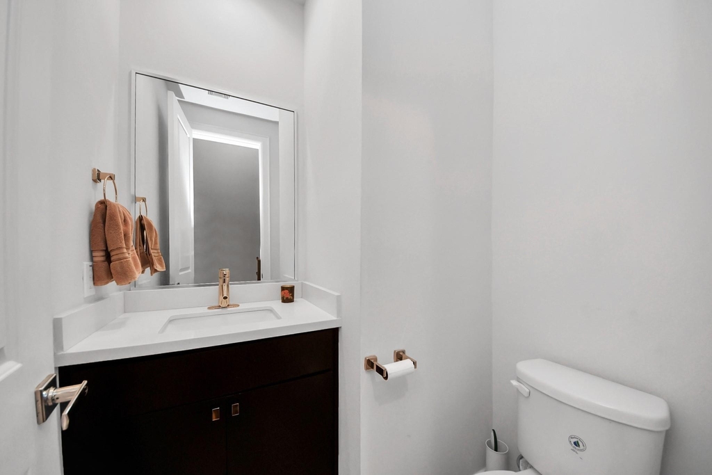 1243 Bonner Street - Photo 6