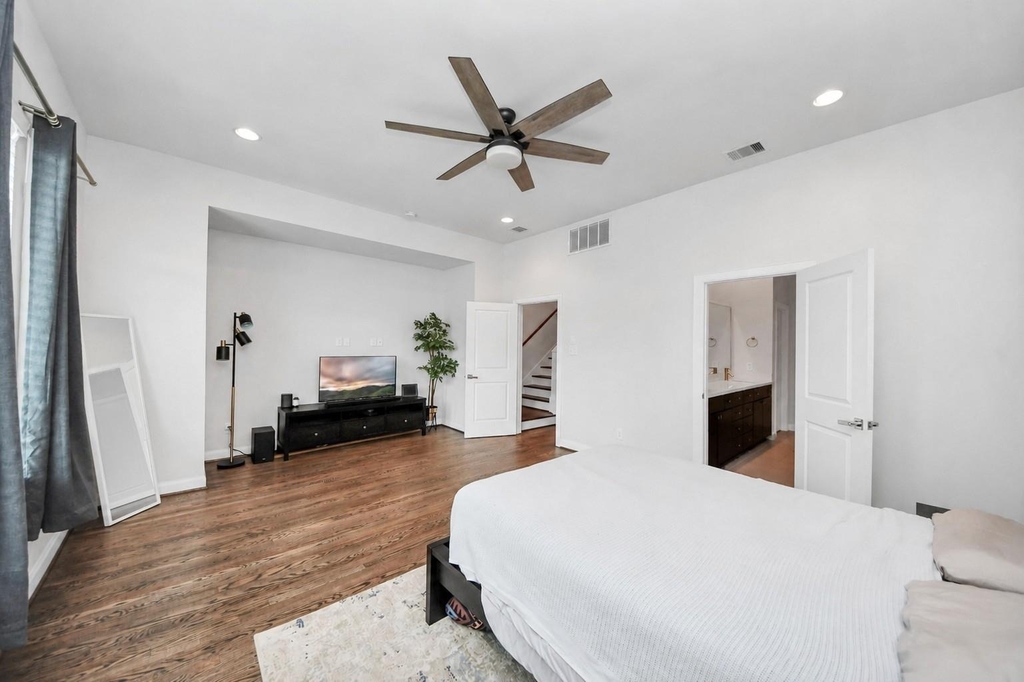 1243 Bonner Street - Photo 34