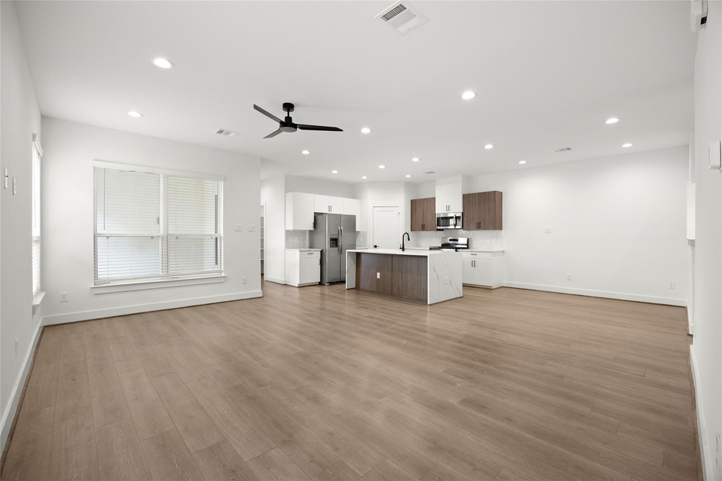 2707 Bronze Vista Drive - Photo 4