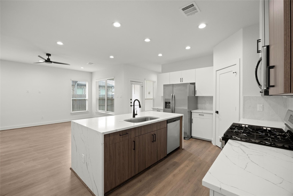 2707 Bronze Vista Drive - Photo 7