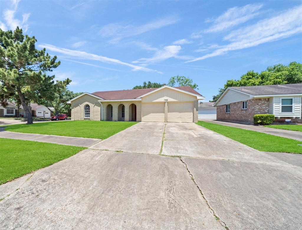 7962 Southmeadow Drive - Photo 1