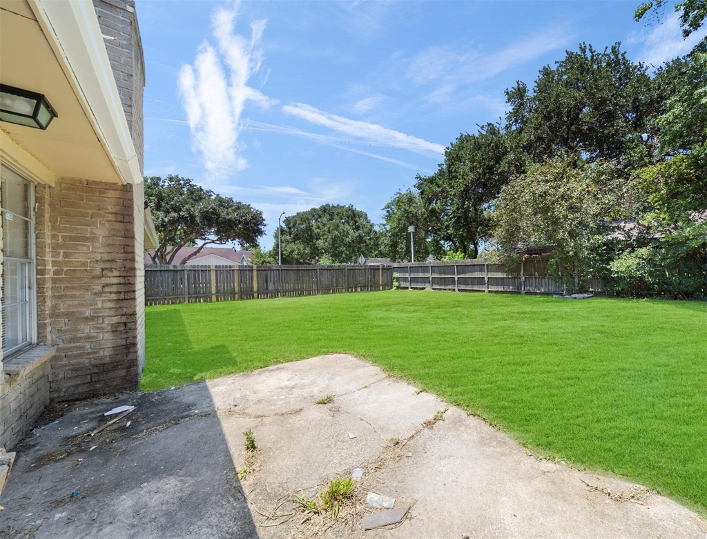 7962 Southmeadow Drive - Photo 18