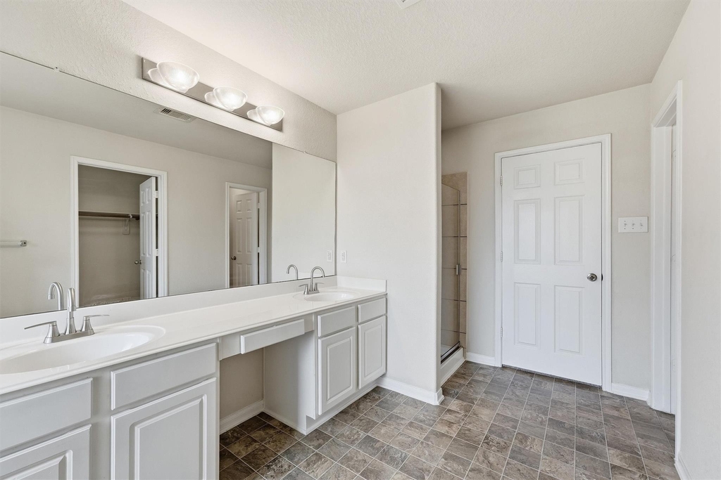 5211 Cayenne Lane - Photo 19
