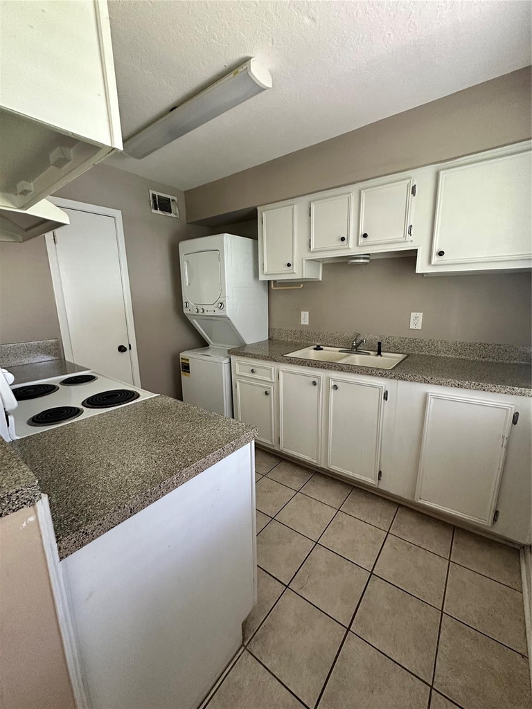 1433 Cedar Post Lane - Photo 4
