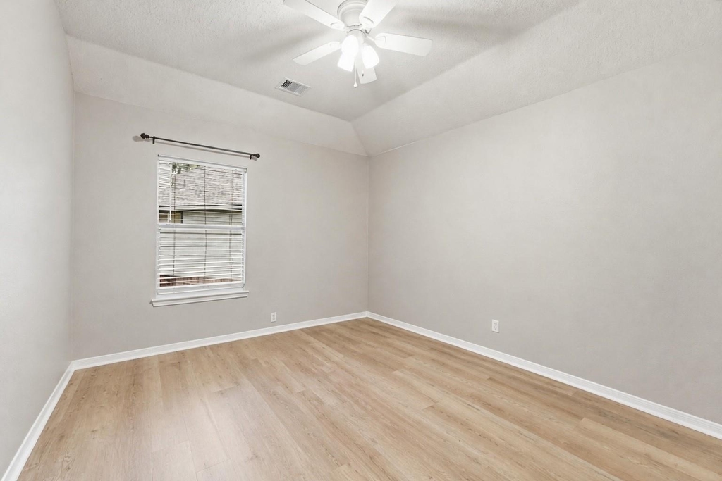 19311 Kristen Park Court - Photo 18