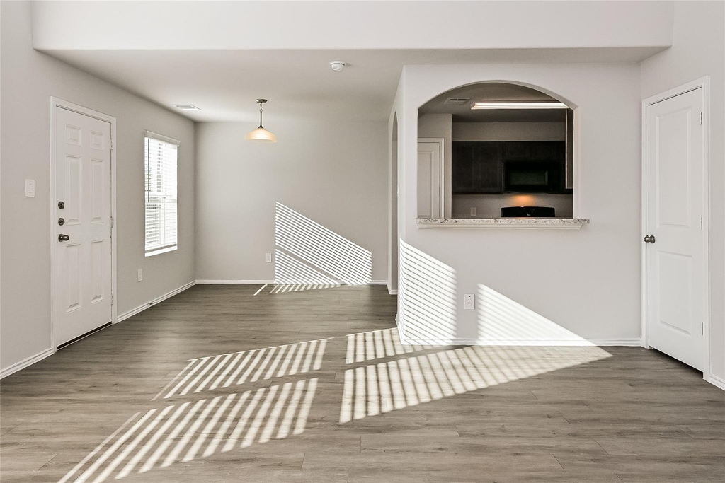 5007 Giant Sequoia Way - Photo 2