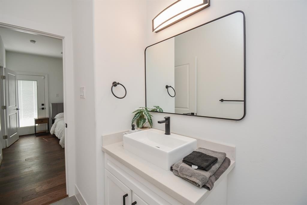 2620 Mcilhenny Street - Photo 24