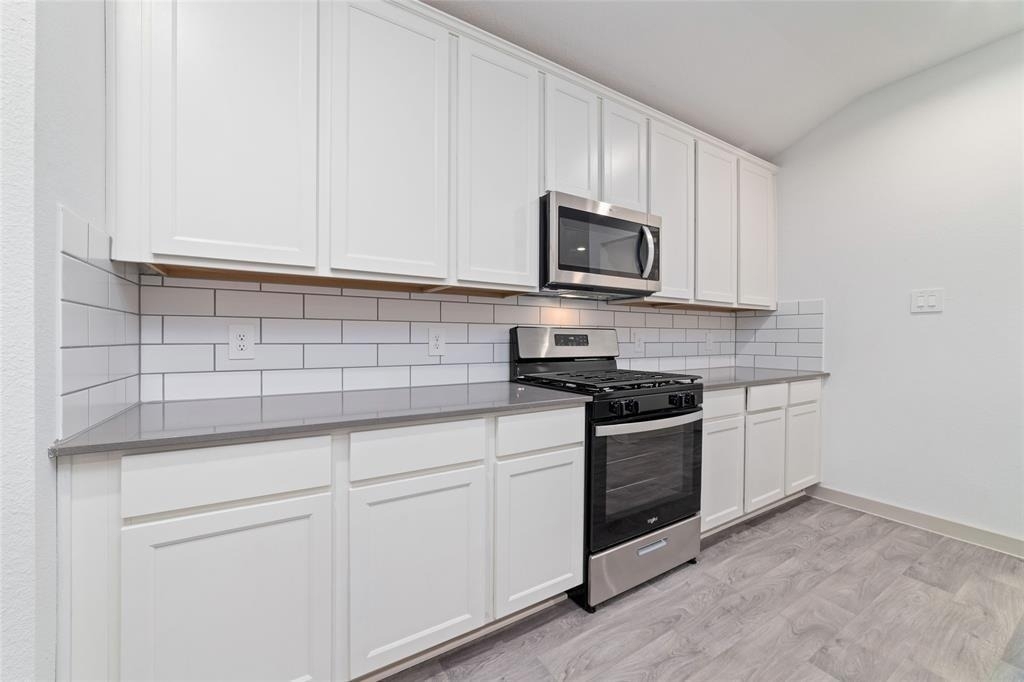 7207 Sunbreeze Lane - Photo 8