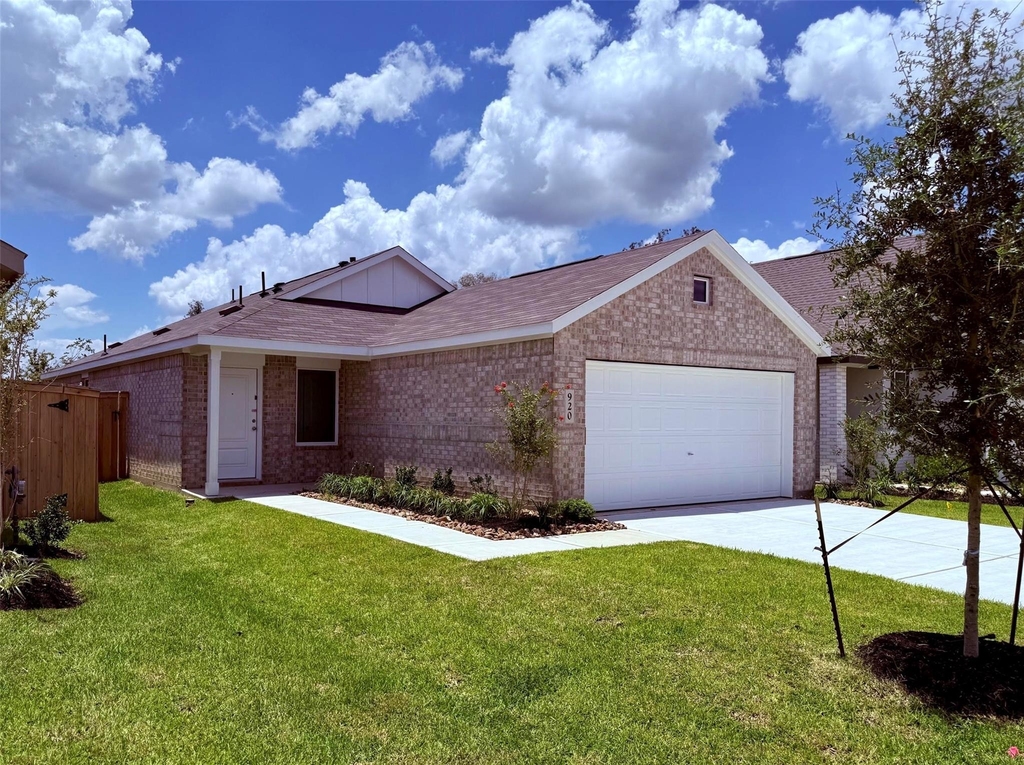 920 Capracotta Drive - Photo 1