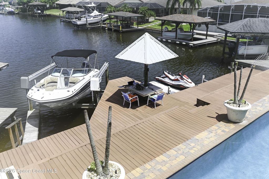 2230 Sykes Creek Drive - Photo 2