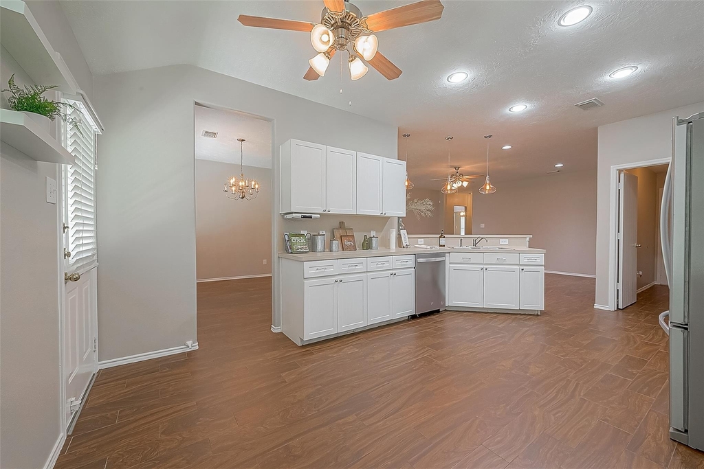 11 Yarrowdale Court - Photo 8