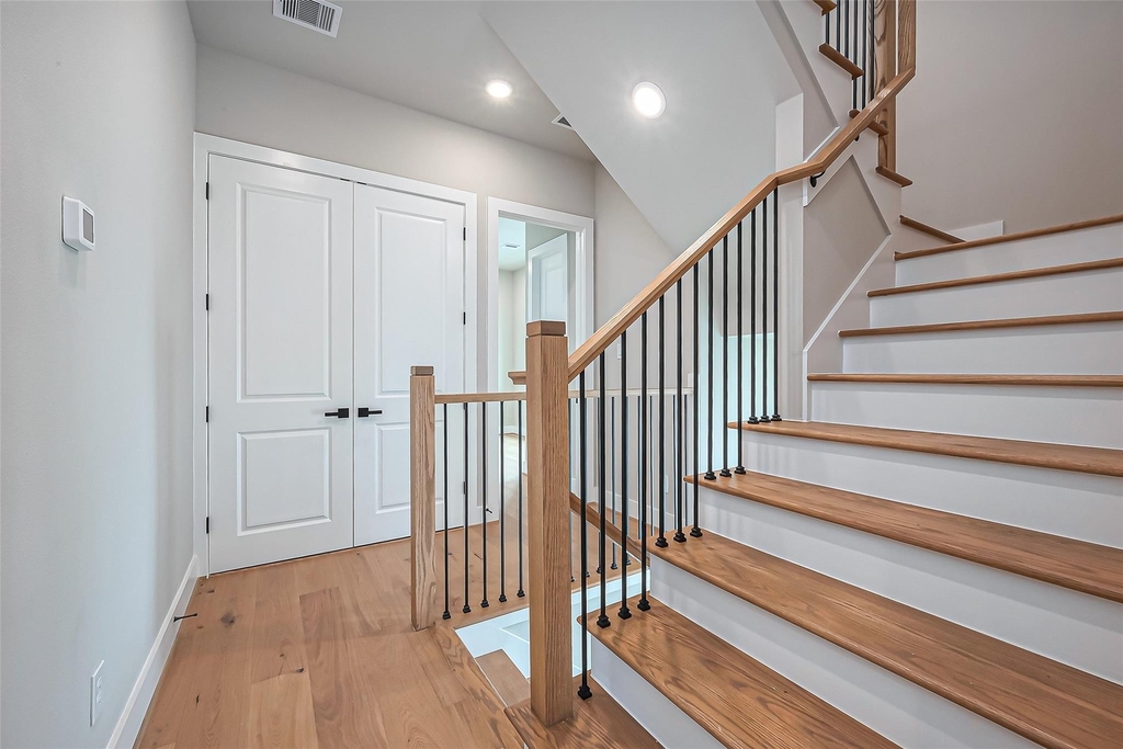 1222 W 24th Street - Photo 23