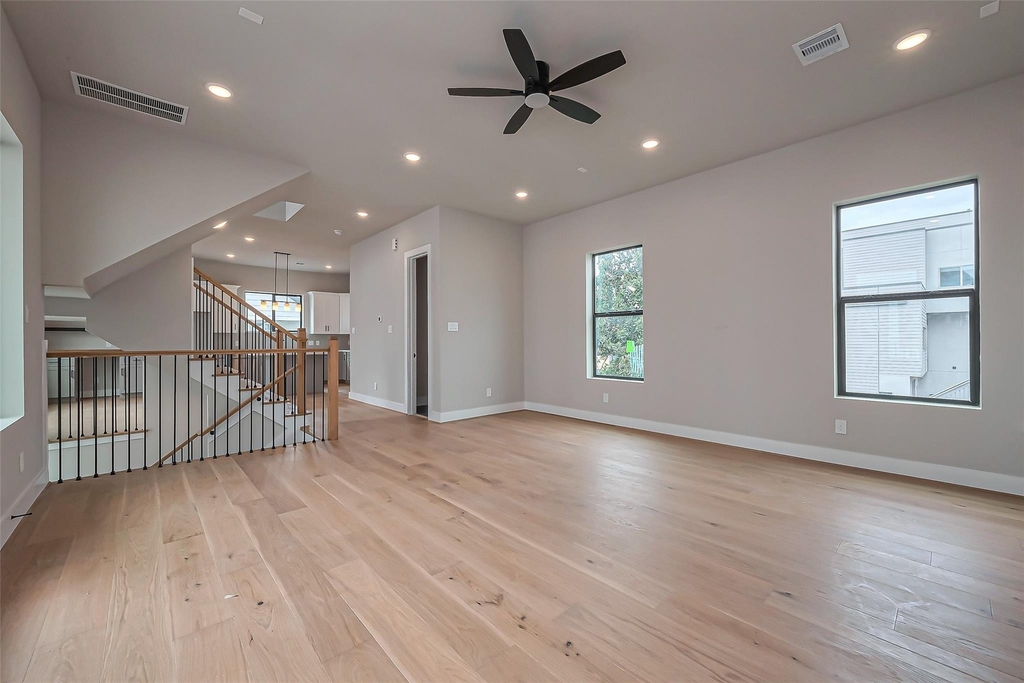 1222 W 24th Street - Photo 22