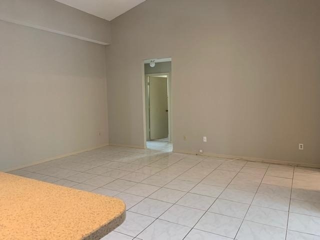 1098 Elmsford Street Nw - Photo 3