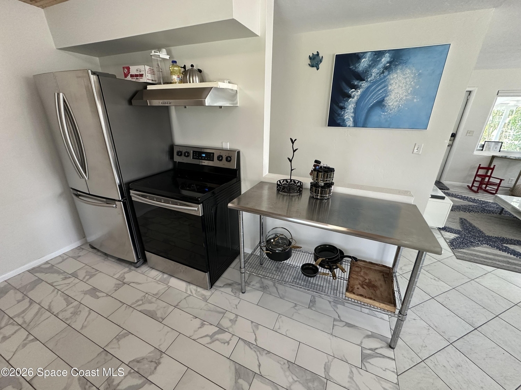 302 5th Avenue - Photo 6