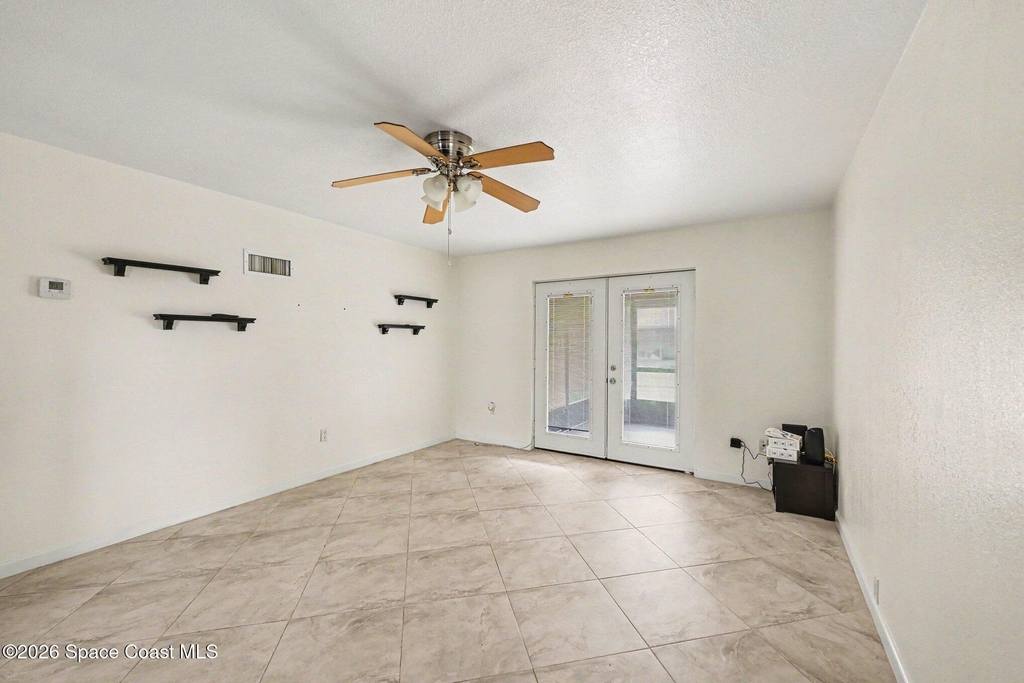 4304 London Town Road S - Photo 21