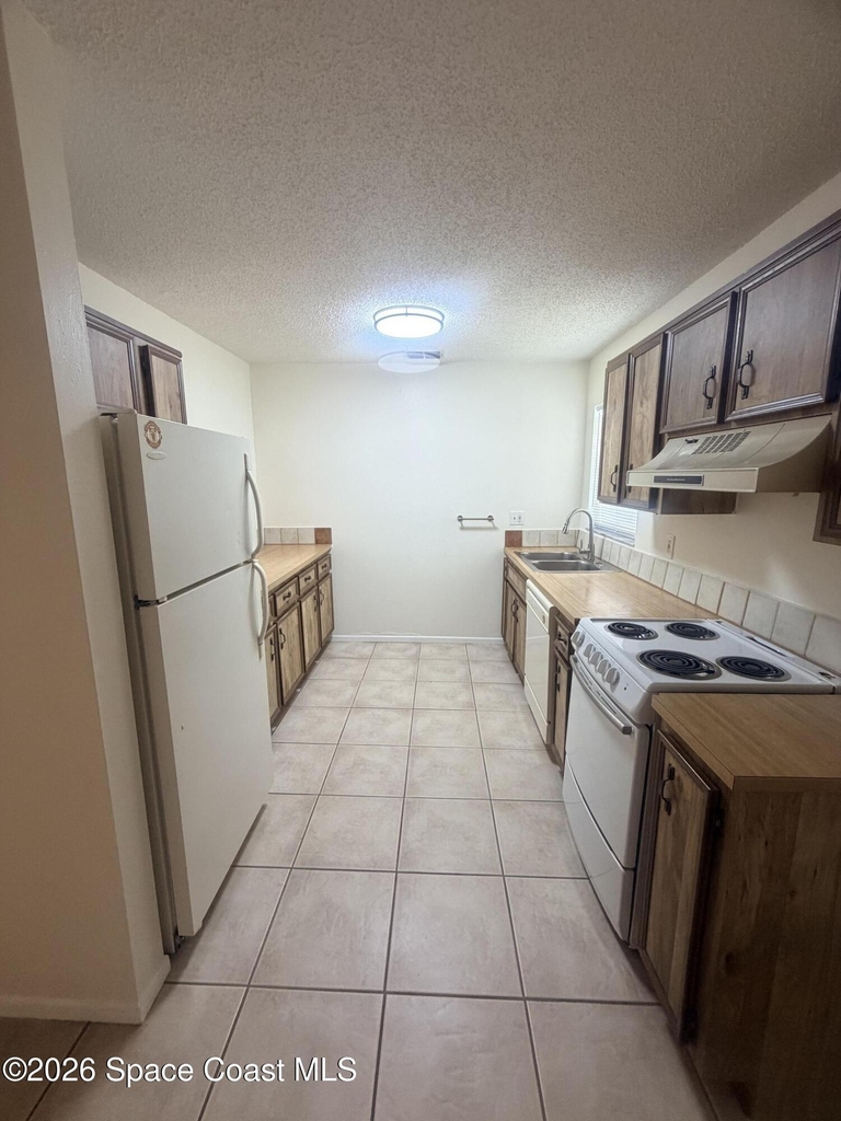 36 Elton Street - Photo 4