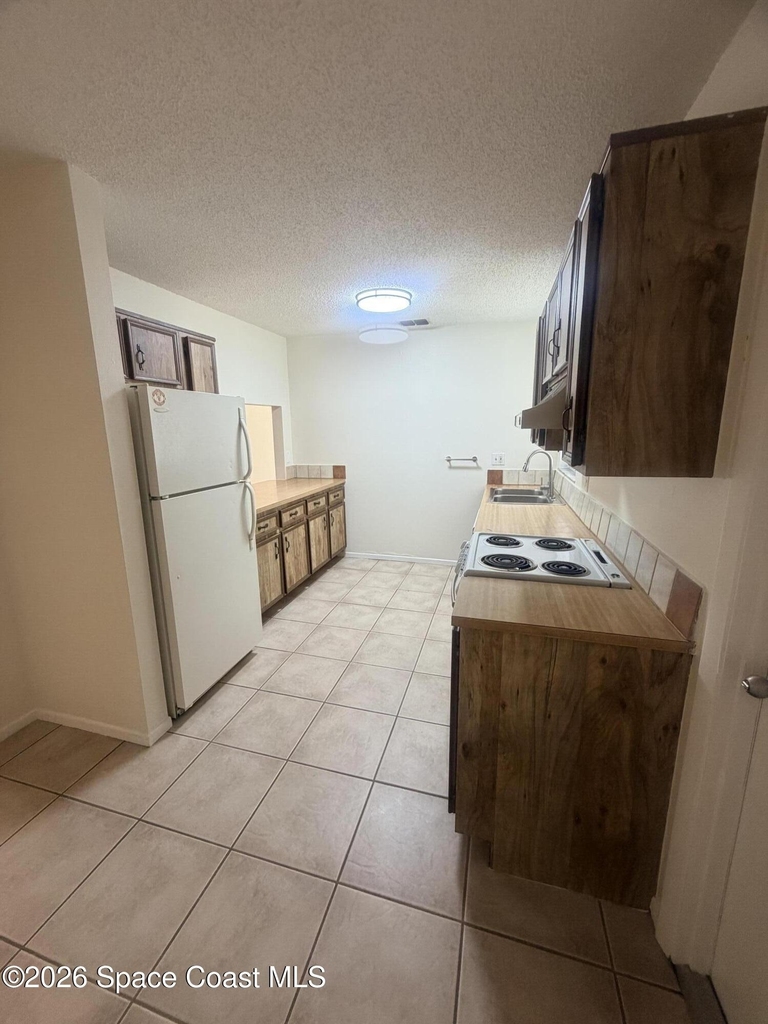 36 Elton Street - Photo 3