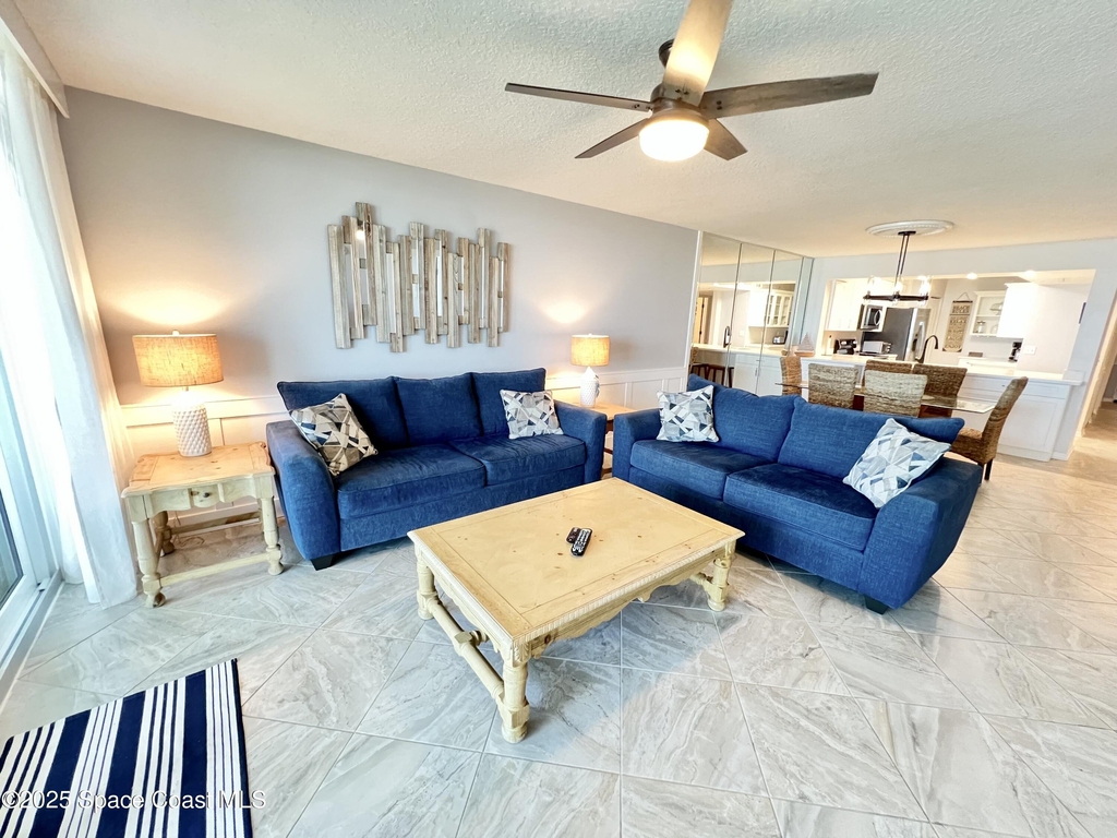 425 Buchanan Avenue - Photo 9