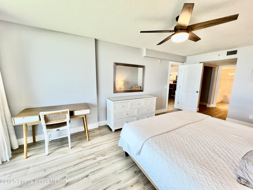 425 Buchanan Avenue - Photo 18