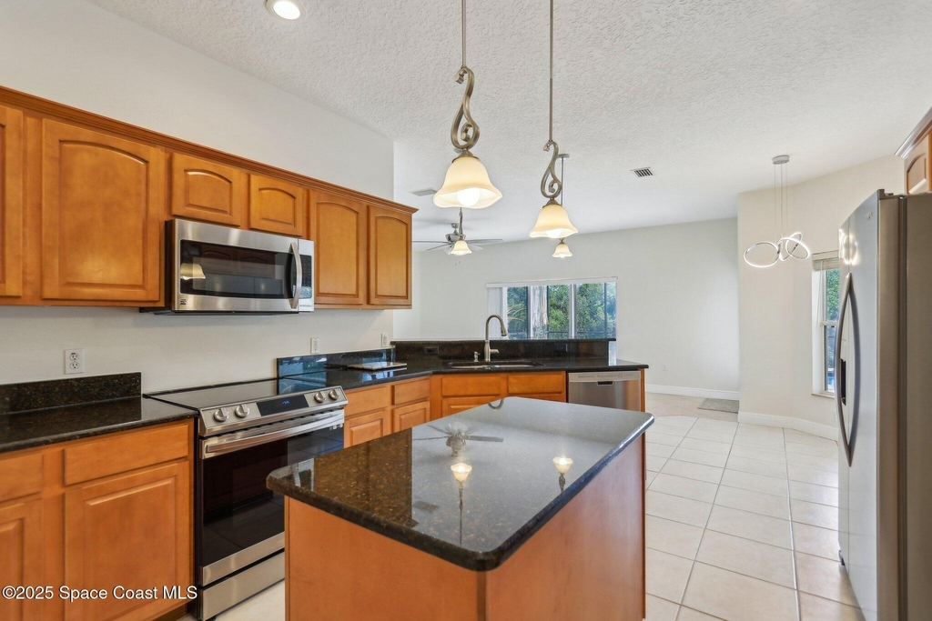 929 Hialeah Street - Photo 17