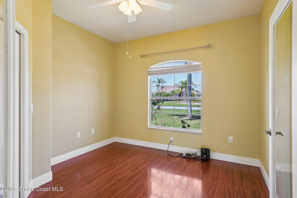 929 Hialeah Street - Photo 32
