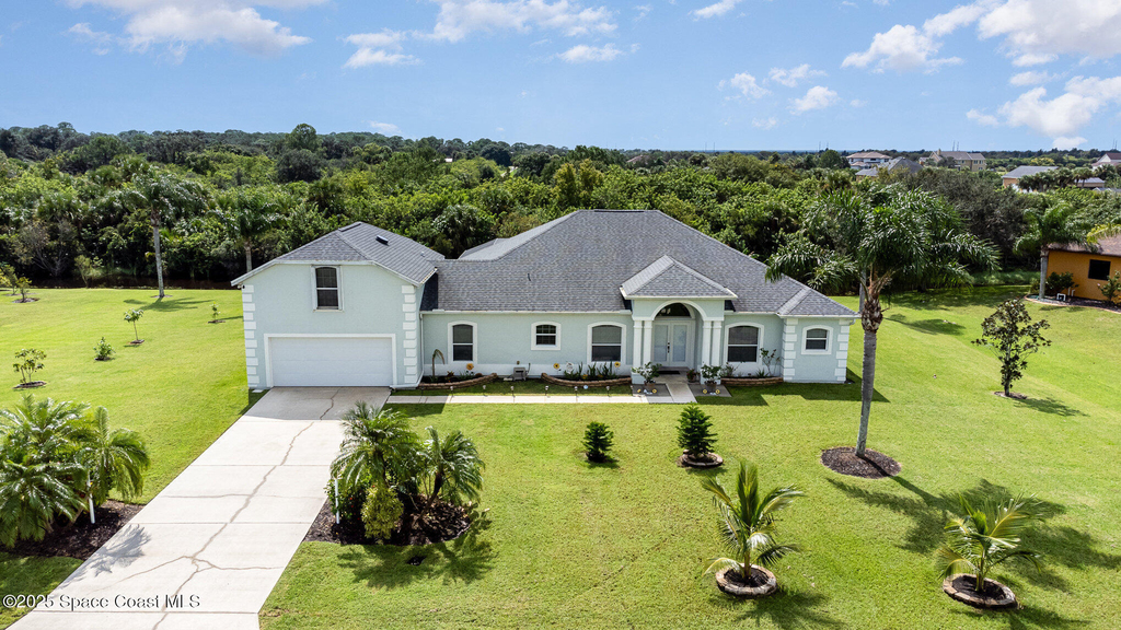 929 Hialeah Street - Photo 0