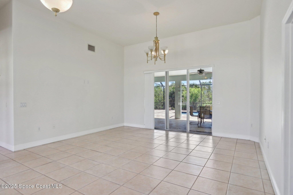 929 Hialeah Street - Photo 10