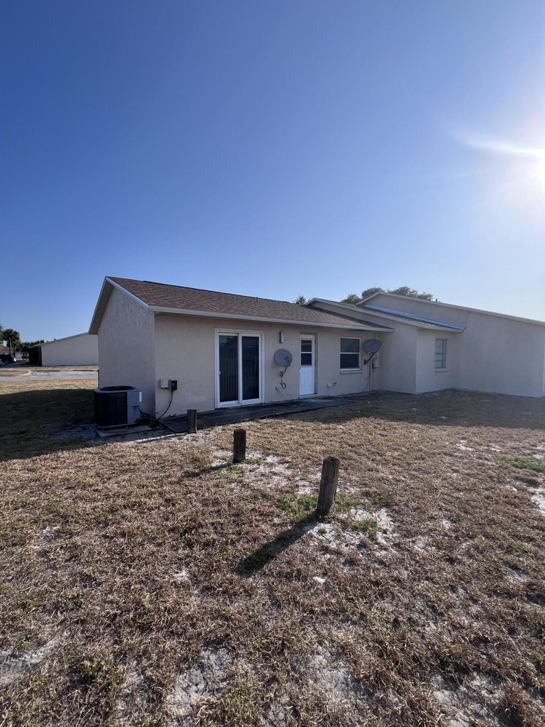 1514 Clearlake Road - Photo 8