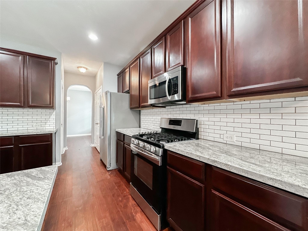 6810 Summer Bridge Lane - Photo 6