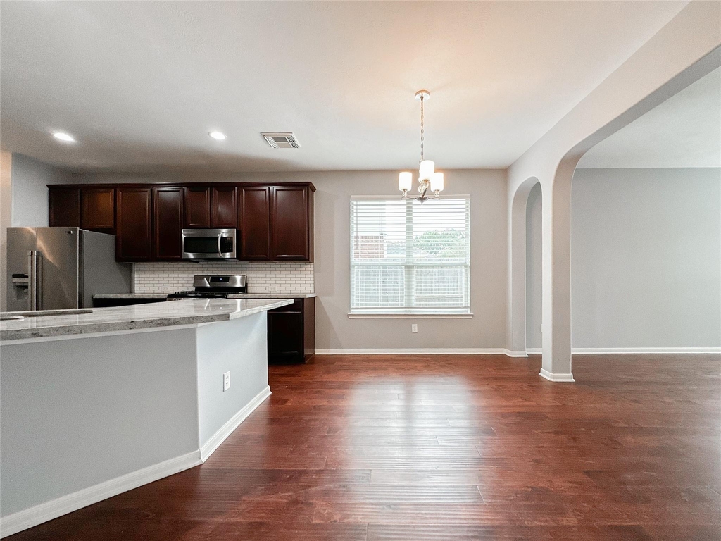 6810 Summer Bridge Lane - Photo 11