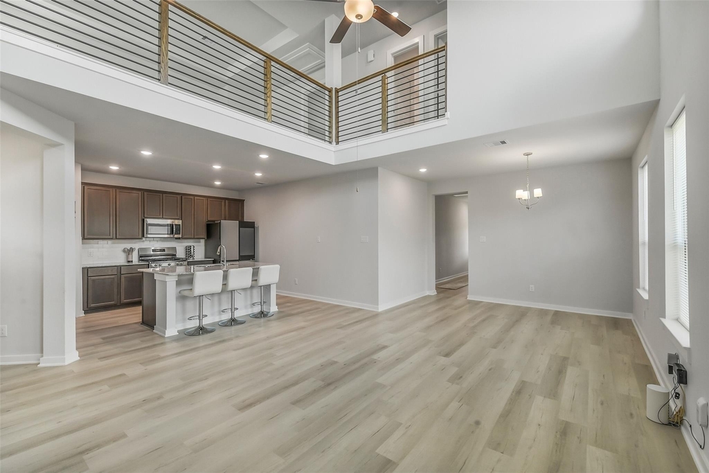 2734 Pheasant Hill Court - Photo 6