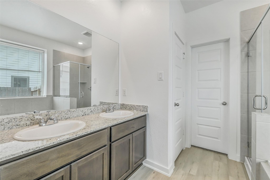 2734 Pheasant Hill Court - Photo 17