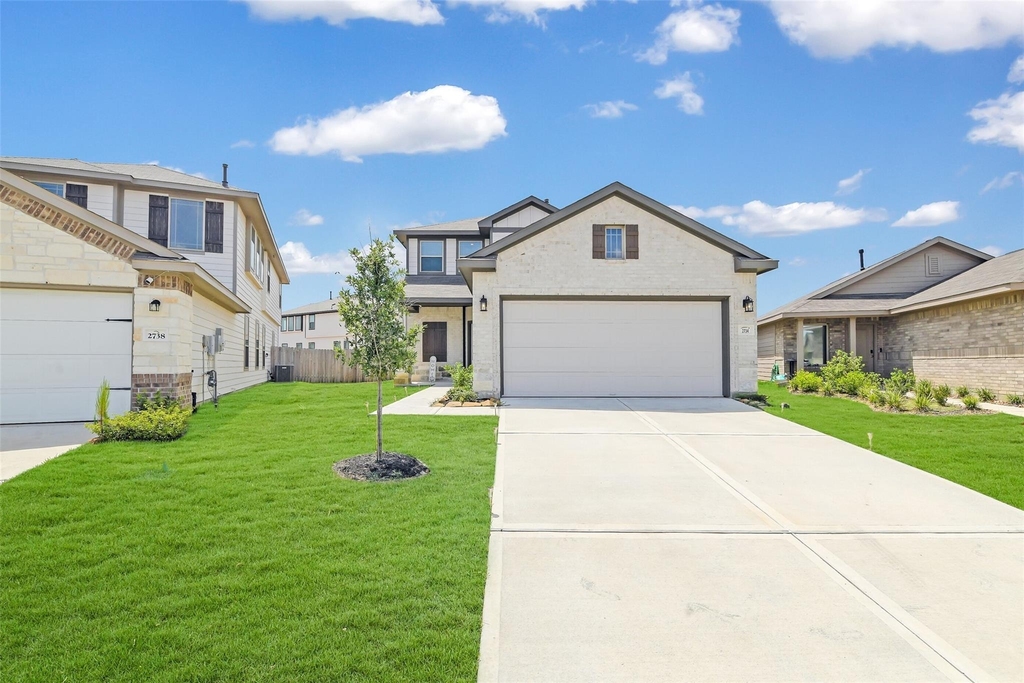 2734 Pheasant Hill Court - Photo 0