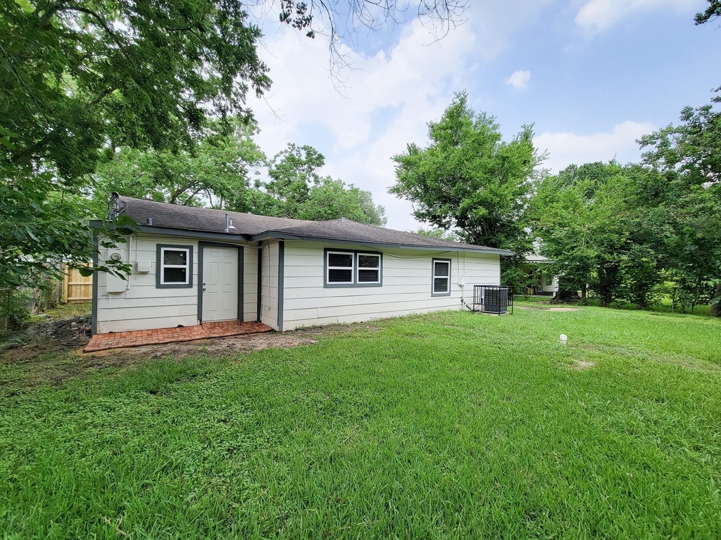 5606 Willow Glen Drive - Photo 27