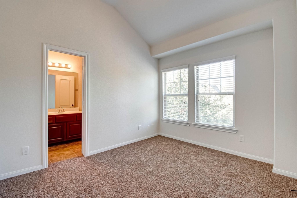 20 Cheswood Manor Court - Photo 14