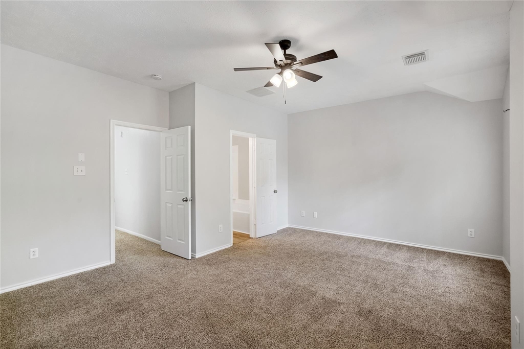 38 N Walden Elms S - Photo 14