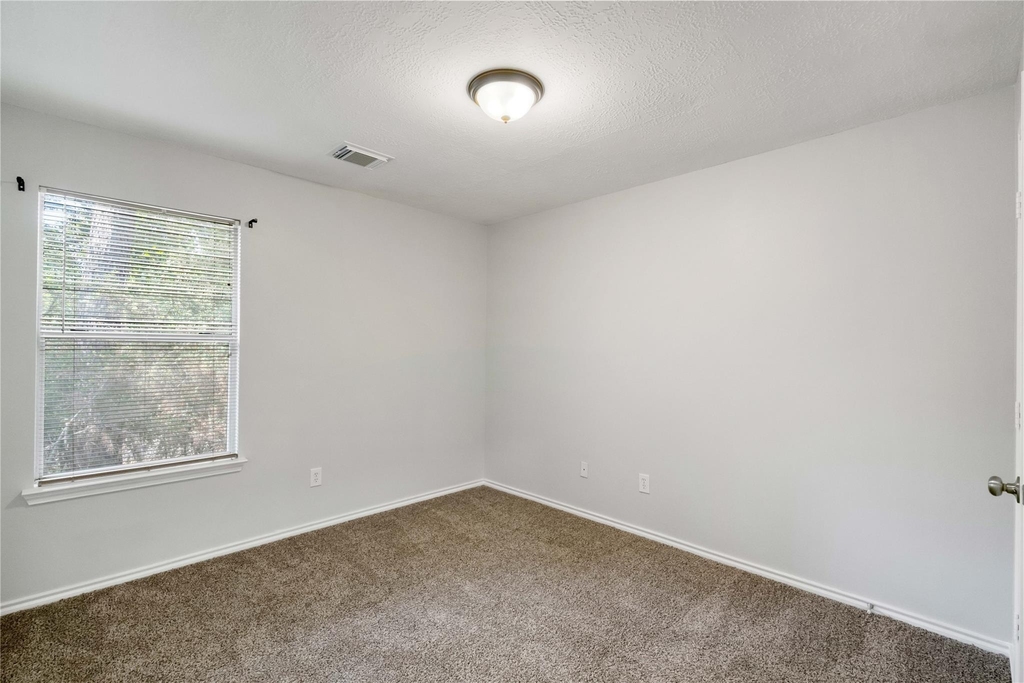 38 N Walden Elms S - Photo 20